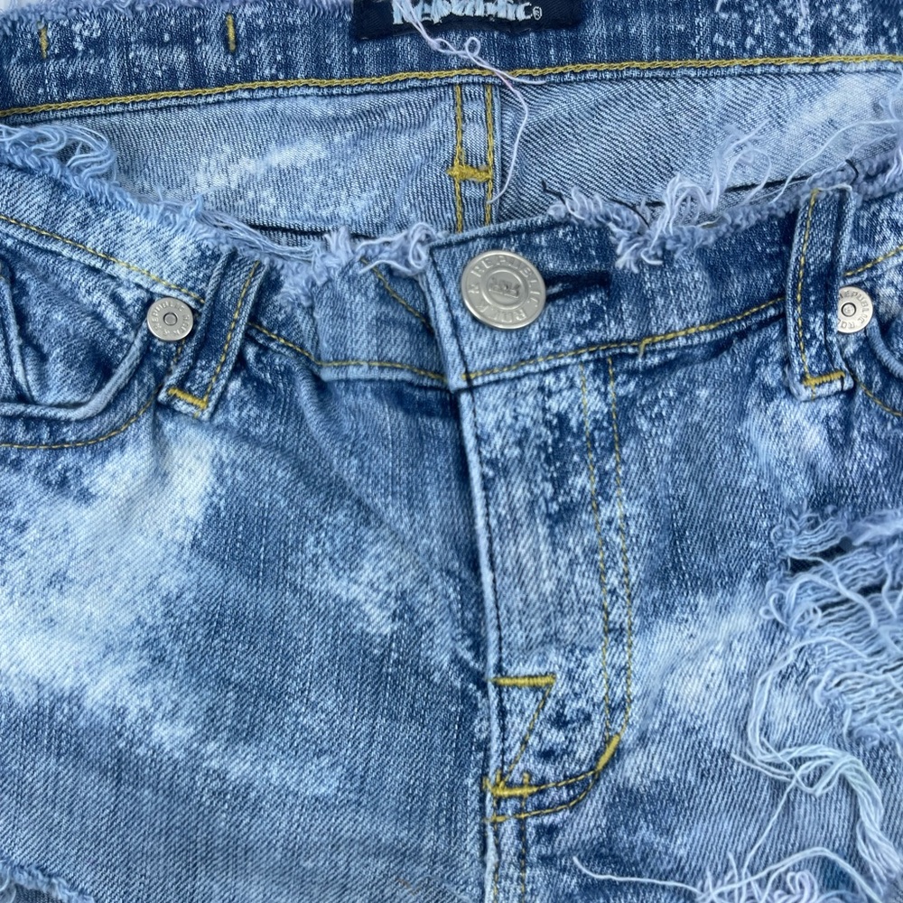 Rock & Republic size 27. Upcycled denim shorts - Picture 7 of 9